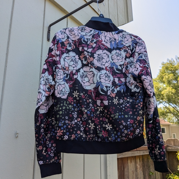 Silky Floral Bomber Jacket - Picture 3 of 10